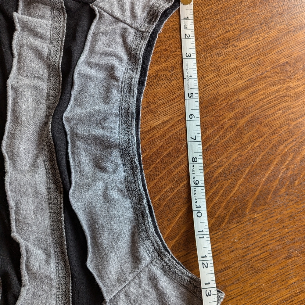 Joseph Ribkoff stylish top - Picture 11 of 11